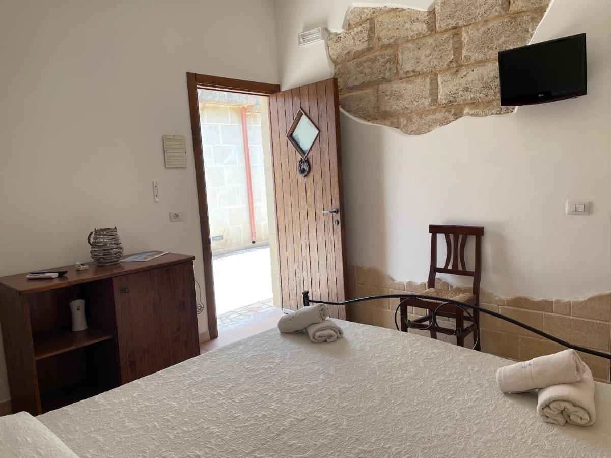 Masseria Grande Taurisano ภายนอก รูปภาพ