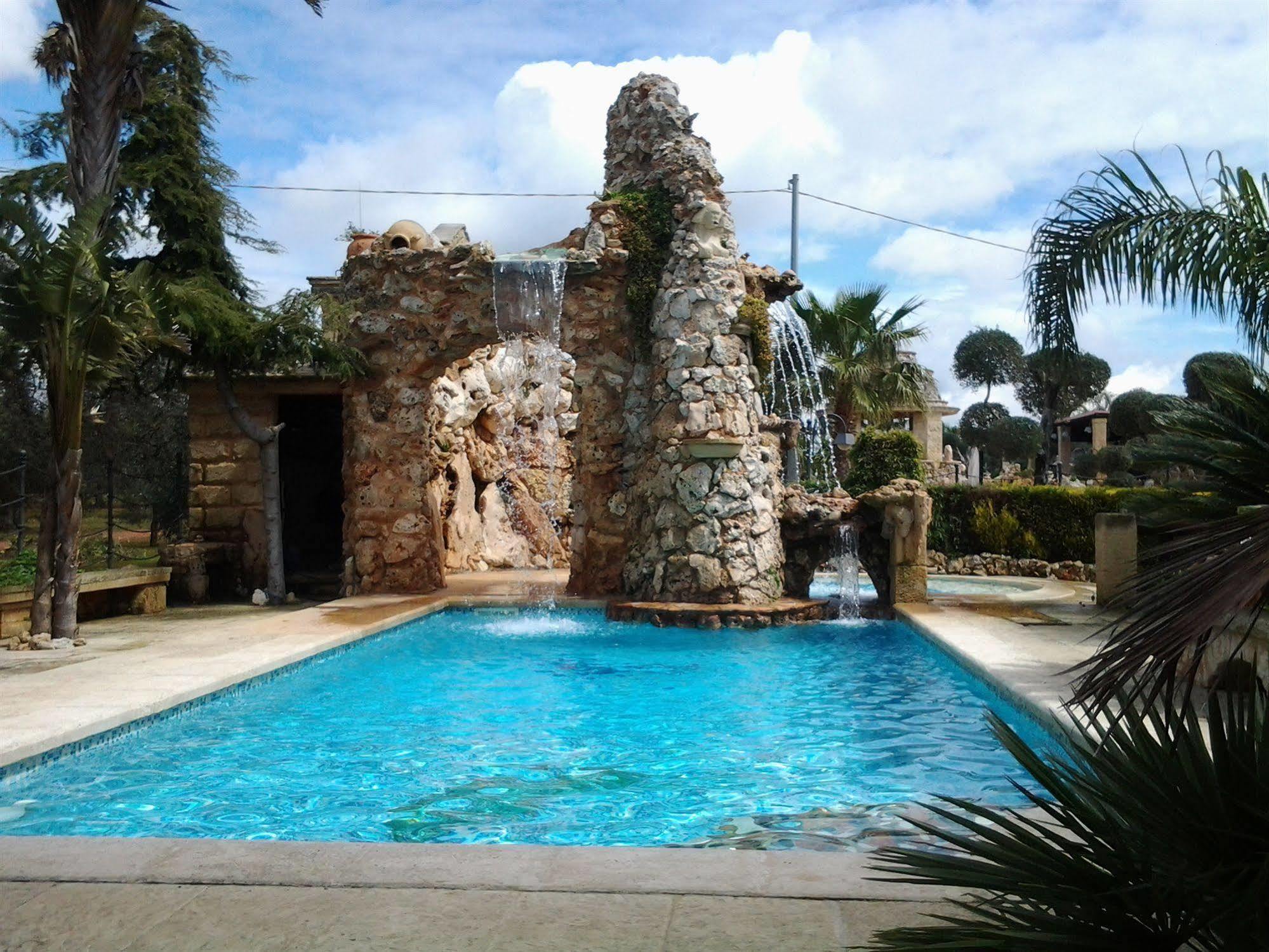 Masseria Grande Taurisano ภายนอก รูปภาพ