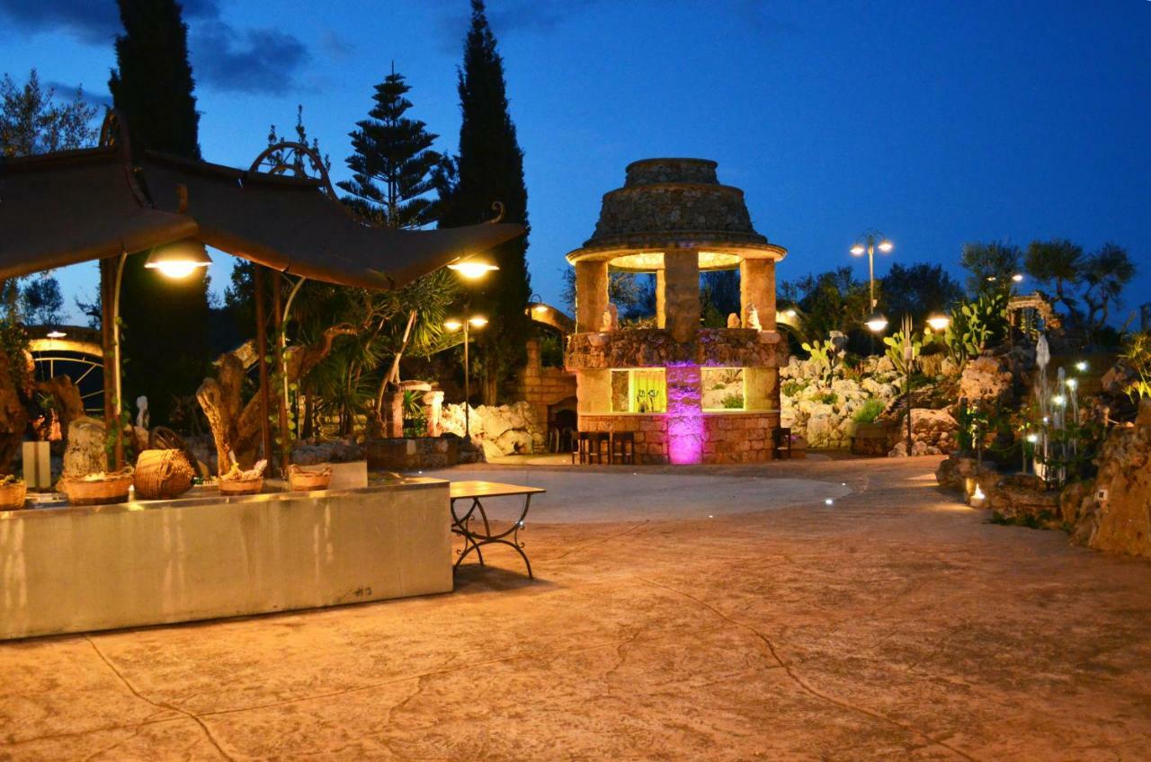 Masseria Grande Taurisano ภายนอก รูปภาพ