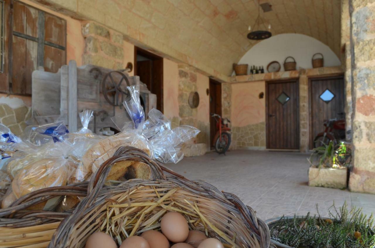 Masseria Grande Taurisano ภายนอก รูปภาพ